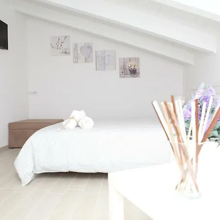 Apartment Rosy House - Hospitality